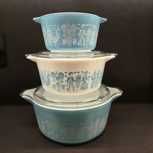 Vintage Pyrex Amish Butterprint